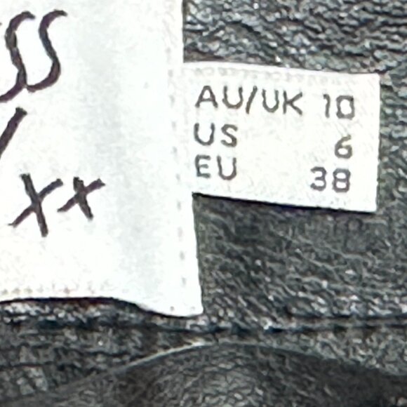 Princess Polly Vegan Faux Leather Black Pants Size 6 - Picture 6 of 8